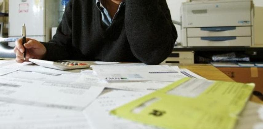 自僱兼職人士要報稅?