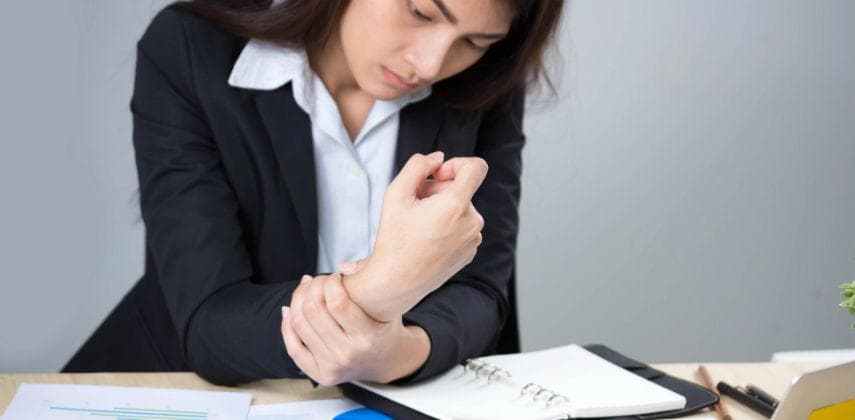 【物理自療】3種方法 測試「網球肘」