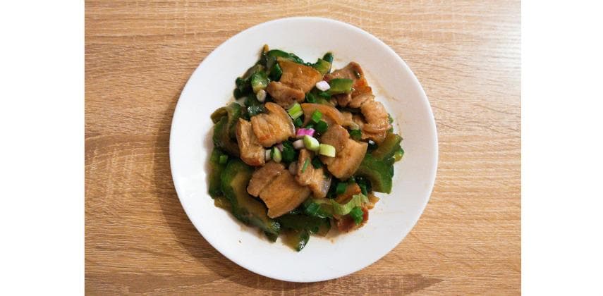做Slash族要懂得苦中作樂:鹹肉炒苦瓜