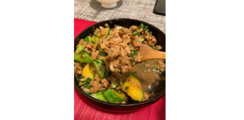 【一起煮吧】 綠色生活滋味:新豬炒翠玉瓜